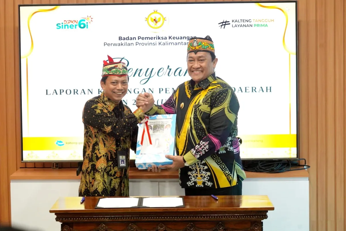 Wagub Kalteng Serahkan LKPD 2025 ke BPK, Tegaskan Komitmen Tata Kelola Keuangan Akuntabel