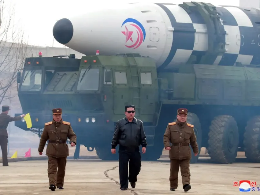 Korea Utara Tingkatkan Uji Rudal di Tengah Perang Timur Tengah, Kim Jong Un Tegaskan Penguatan Nuklir