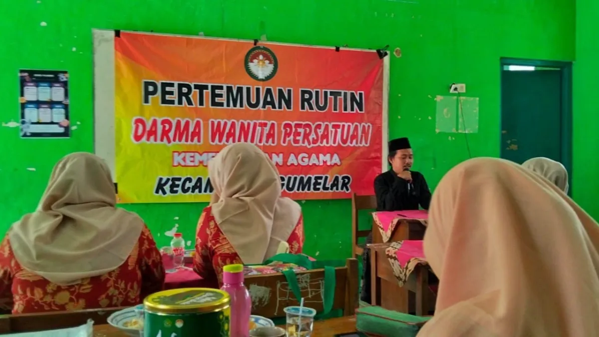 Penyuluh KUA Gumelar Ajak Ibu Terapkan "Gizi Seimbang" untuk Kesehatan Jiwa dan Raga
