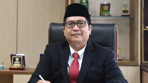 Dari Peringatan AI hingga Kritik Agama: Menggali Kembali Wajah Cinta Kasih