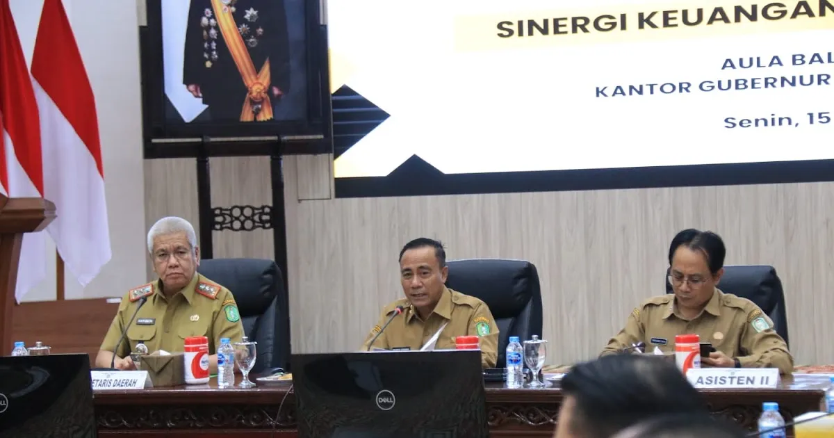 Wagub Kalbar Pimpin Evaluasi PAD Lewat SIKADA, Tekankan Transparansi dan Penguatan Kepatuhan Pajak