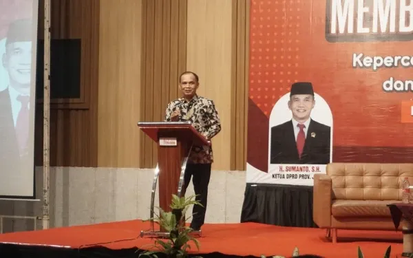 DPRD Jateng dan Bakesbangpol Gelar Seminar Refleksi Demokrasi, Bahas Kepercayaan Publik dan Peran Generasi Muda