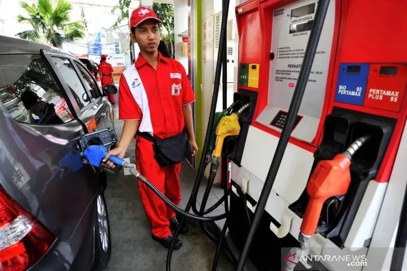 Pengamat Nilai Keputusan Pemerintah Menahan Harga BBM Tepat untuk Jaga Daya Beli