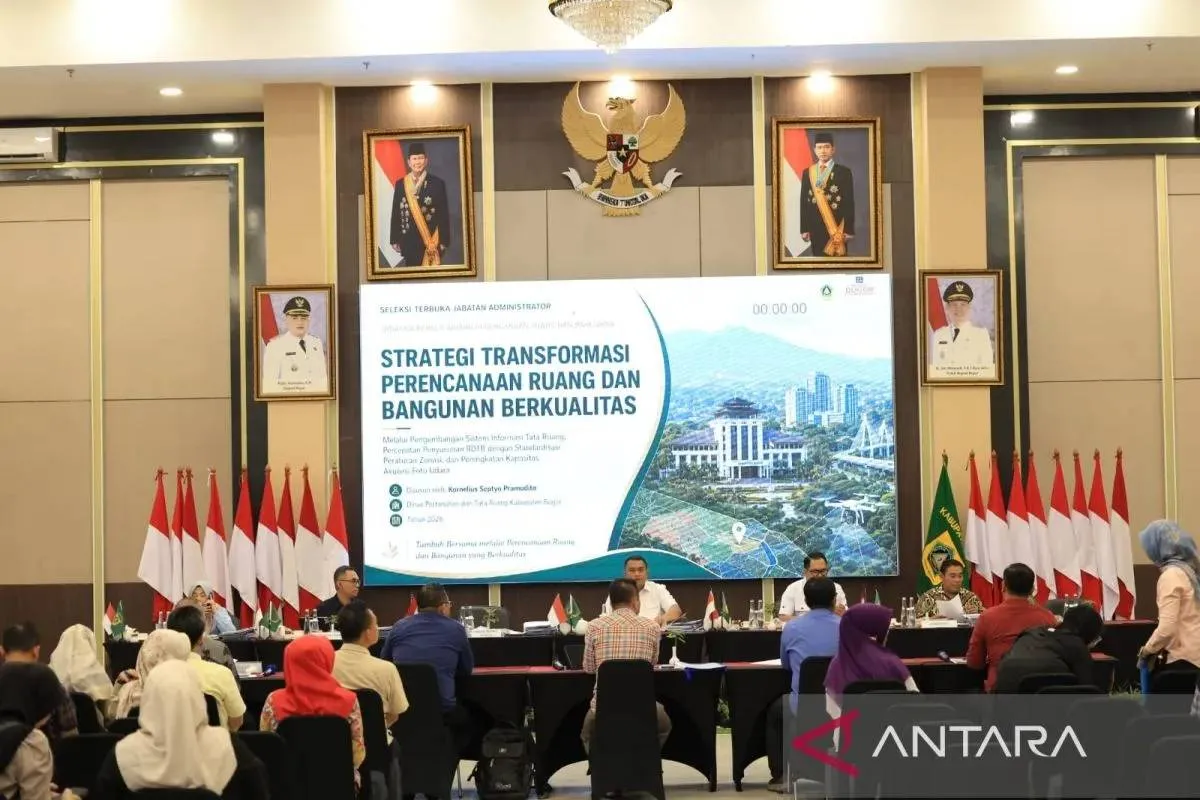 313 ASN Pemkab Bogor Ikuti Seleksi 31 Jabatan, Bupati Rudy Susmanto Wawancarai Peserta Terbaik