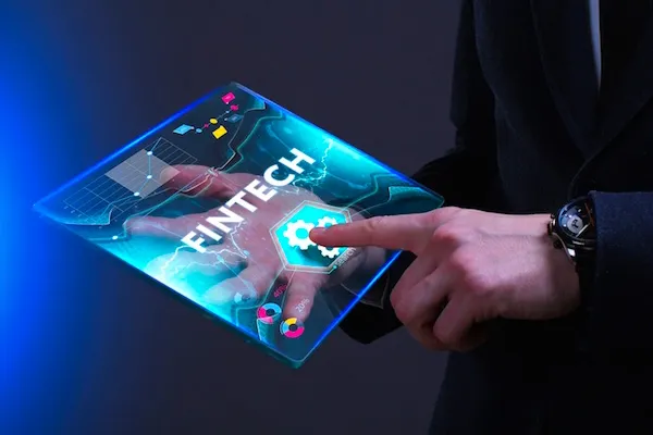 Regulasi Fintech di Indonesia Makin Ketat, Implementasi dan Koordinasi Masih Jadi Tantangan