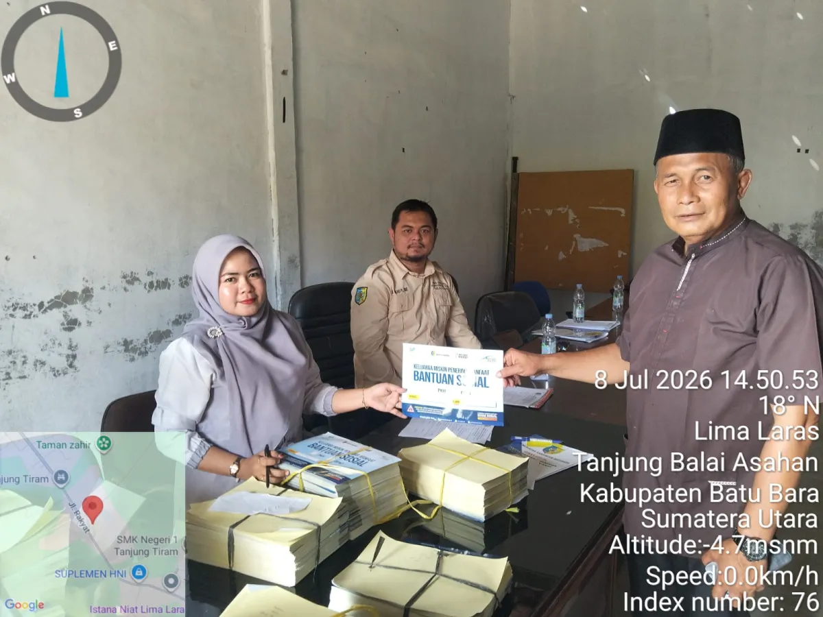 Dinsos PPPA Batu Bara Distribusikan Stiker Penerima Bansos untuk Transparansi dan Pemutakhiran Data
