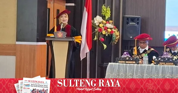 Dikukuhkan sebagai Guru Besar Untad, Prof Husnah Bahas Keputusan Keuangan di Tengah Polycrisis Geopolitik