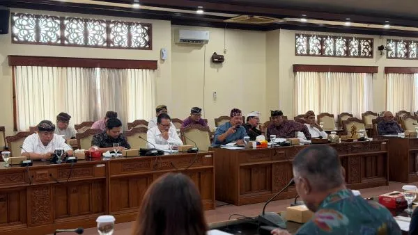 Pansus TRAP DPRD Bali Keluarkan Tiga Rekomendasi Terkait Dugaan Pelanggaran Bangunan di Tebing Pecatu