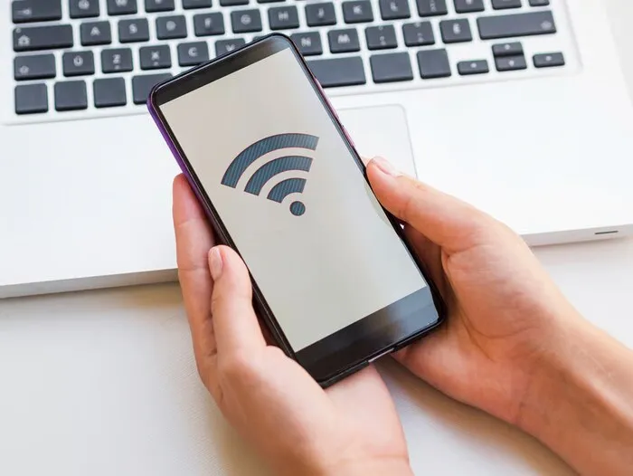Kebutuhan Internet Rumah Berubah, Pengguna Kini Prioritaskan Koneksi Stabil dan Responsif