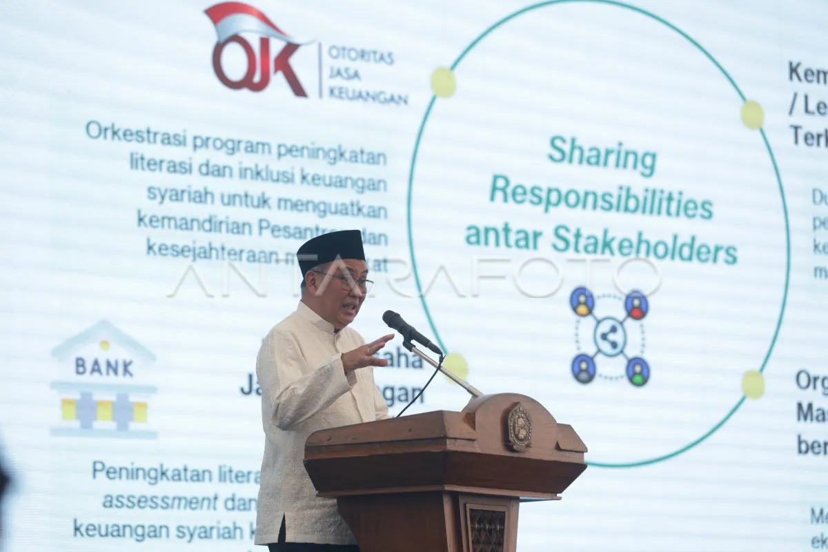 OJK Berikan Edukasi Keuangan Syariah di Pondok Pesantren Lirboyo Kediri