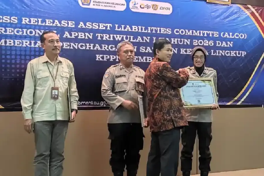 Polres Jember Raih Tiga Penghargaan dari KPPN Jember atas Kinerja Pengelolaan Keuangan