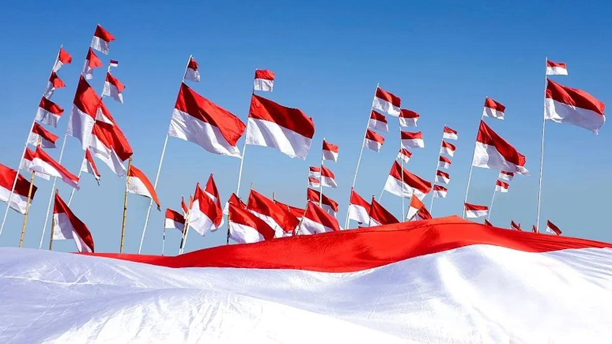Klarifikasi Video Bendera Merah Putih Robek di Monas: Peristiwa Terjadi Oktober 2025