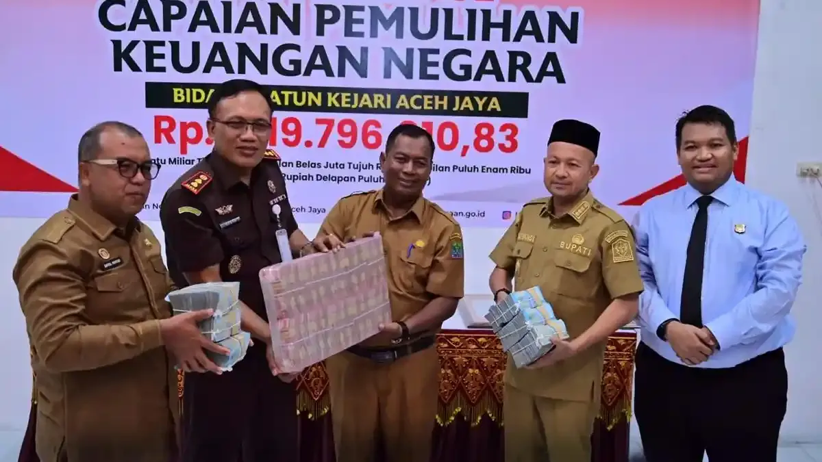 Bupati Aceh Jaya Apresiasi Kejari yang Pulihkan Rp1,3 Miliar dari Temuan BPK