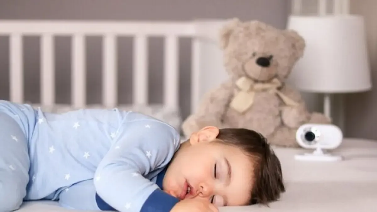 Dokter Ingatkan Gadget dan Asupan Gula Menjelang Malam Bisa Mengganggu Tidur Anak