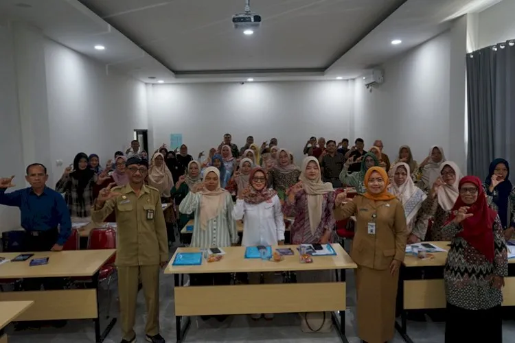 Disperindagkop UKM Banjarnegara Latih Bendahara Koperasi Merah Putih Menyusun Laporan Keuangan