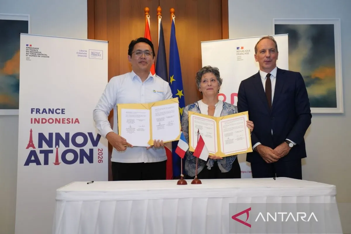 Kemdiktisaintek dan IRD Prancis Teken Perjanjian Kolaborasi Riset dan Inovasi