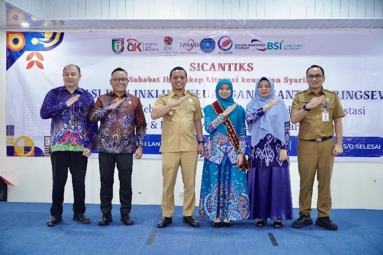 Bupati Pringsewu Buka Sosialisasi Literasi dan Inklusi Keuangan Syariah Sicantiks di UMPRI