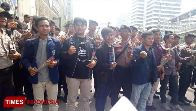 SMCE Gelar Aksi Dukungan untuk TNI-Polri, Minta Dalang Kerusuhan 22 Mei Diungkap