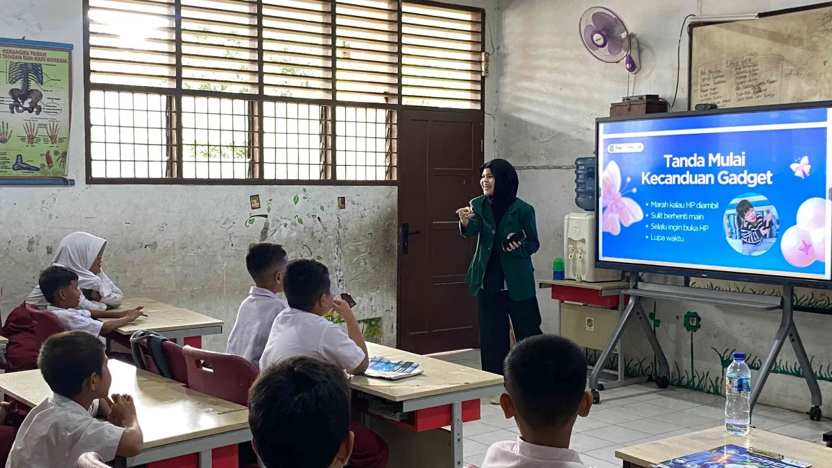 Sosialisasi “Smart Gadget, Smart Kids” di SD Negeri 060837 Medan Ajak Siswa Gunakan Gadget Secara Bijak