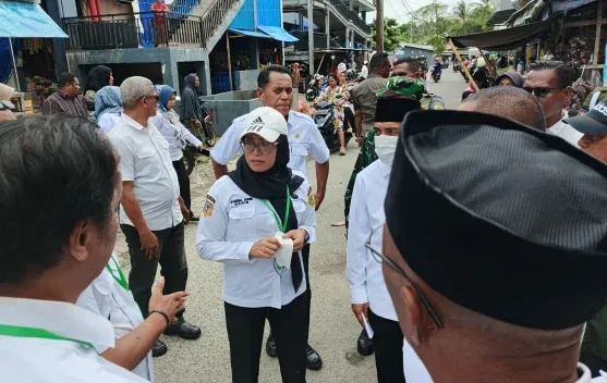 Aktivitas Pasar Tradisional di Kota Tual Lesu, Daya Beli Warga Menurun