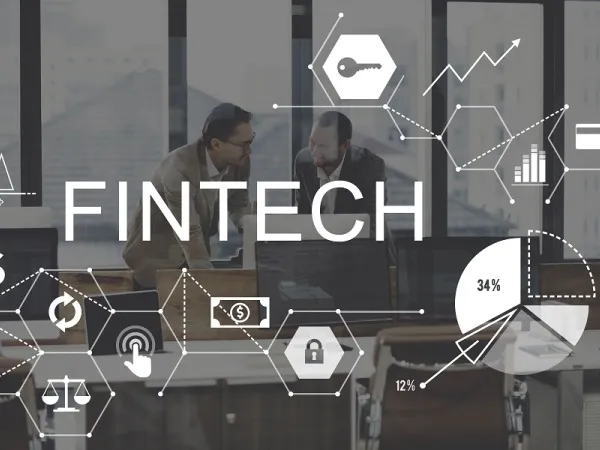 OJK Masih Mengkaji Payung Hukum Fintech dalam Pembahasan RUU P2SK