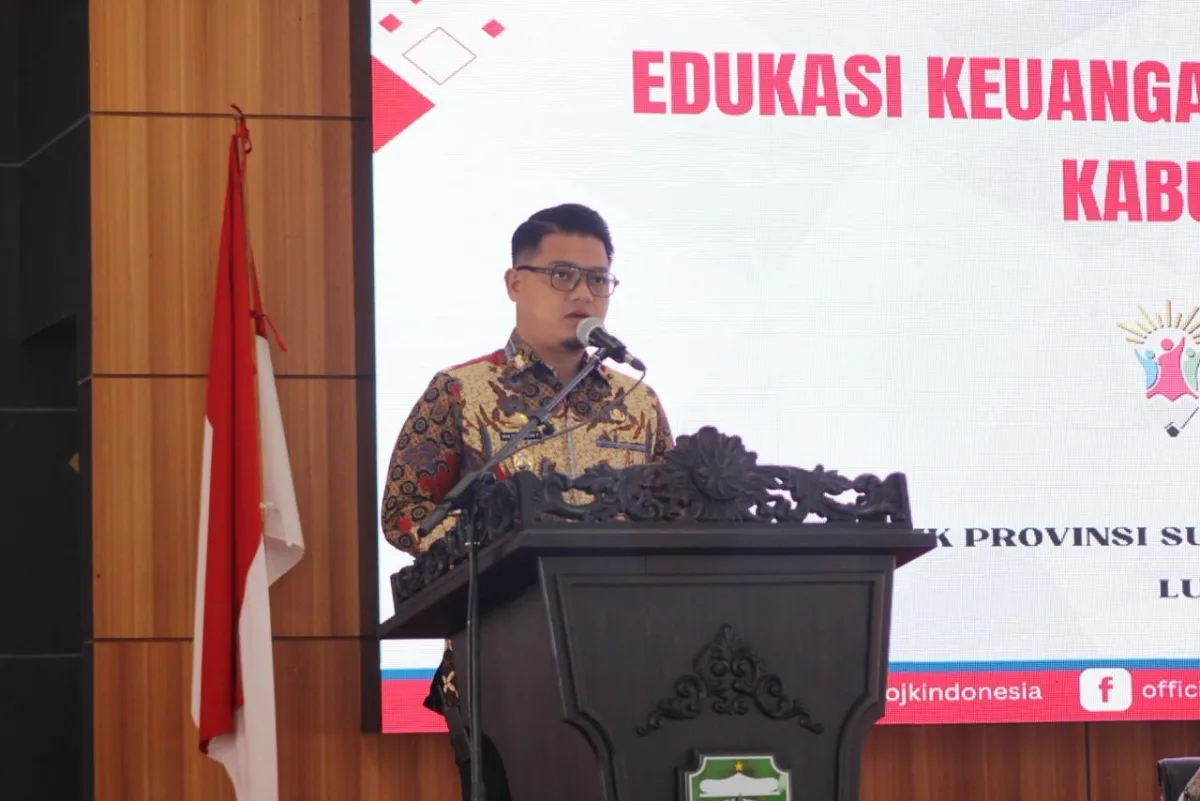 Wabup Luwu Tekankan Literasi Keuangan bagi UMKM dalam Kegiatan Edukasi Keuangan