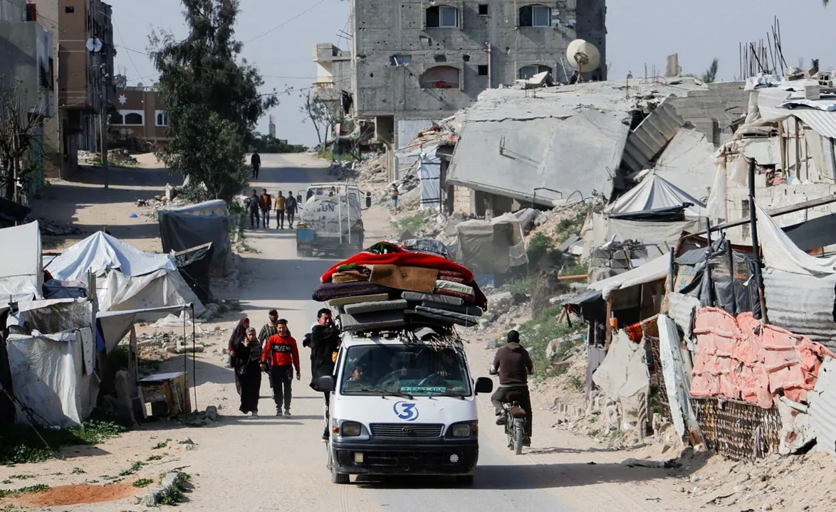 Hamas Bubarkan Komite Darurat Gaza, Namun Komite Pengganti Masih Tertahan di Kairo