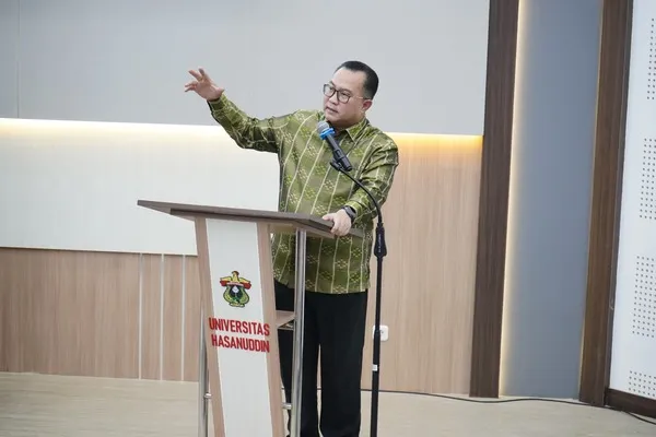 Kepala BRIN di Unhas Tekankan Kolaborasi untuk Percepat Hilirisasi Riset
