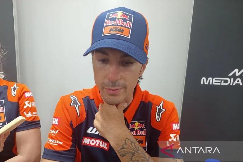 Vinales Nikmati Kuliner Indonesia di MotoGP Mandalika 2026, Nasi Goreng Jadi Favorit