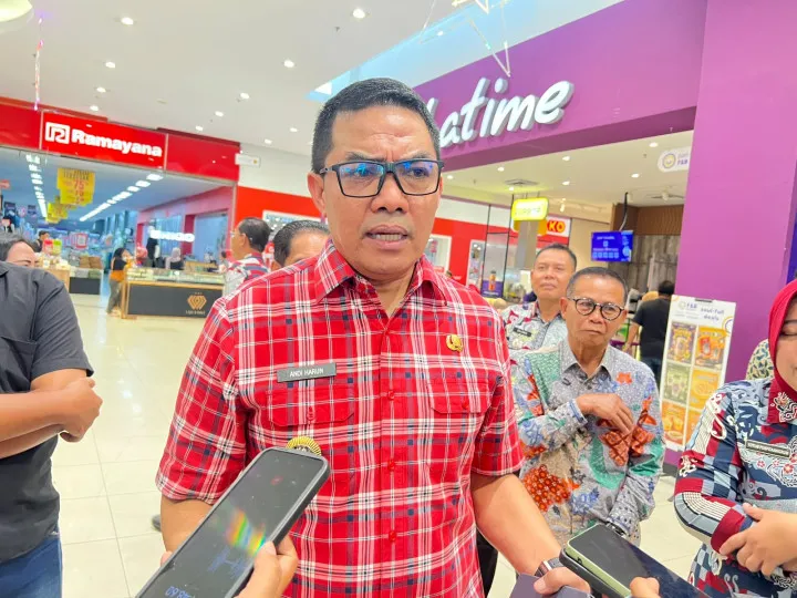 Andi Harun Bantah Pernyataan Rudy Mas’ud soal Lampu Jembatan Achmad Amins, Sebut Padam karena Kabel Dicuri