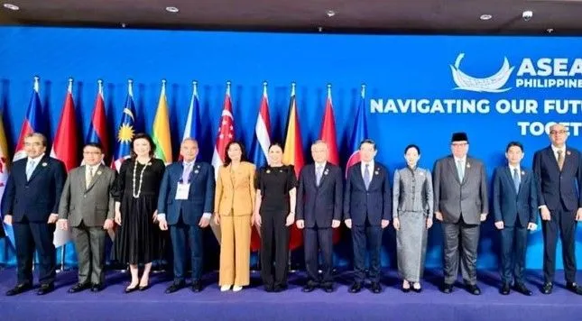 Airlangga Dampingi Presiden Prabowo di KTT ASEAN ke-48 di Cebu, Bahas Ketahanan Energi, Pangan, dan Stabilitas Ekonomi