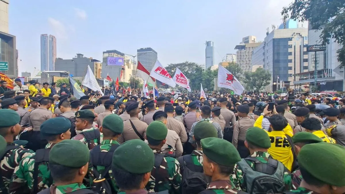 Klarifikasi Video Demo BEM UI di Depan MK: Terjadi Juni 2026, Bukan Agustus 2026
