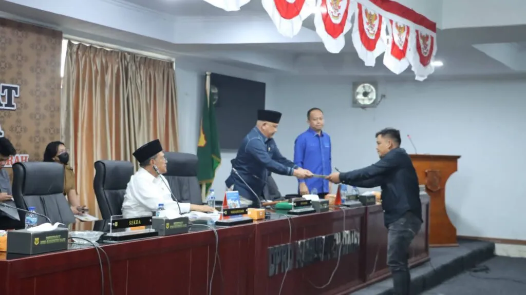 Sidang Paripurna Ranperda 2025, DPRD Dairi Soroti Layanan BPJS dan Pengelolaan Dana BOS
