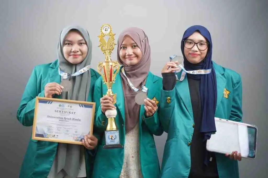 Mahasiswa USK Raih Juara 2 Nasional Berkat Inovasi Smart Hydrogel untuk Luka Diabetes