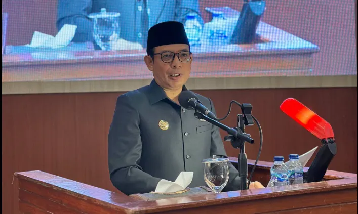 Wali Kota Bengkulu Jawab Pandangan Fraksi DPRD soal Pertanggungjawaban APBD 2025
