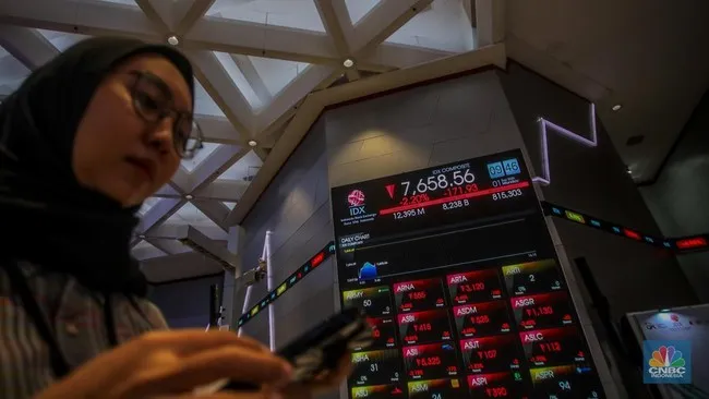 Reli Sepekan Terhenti, IHSG Ditutup Turun 0,68% ke 7.623