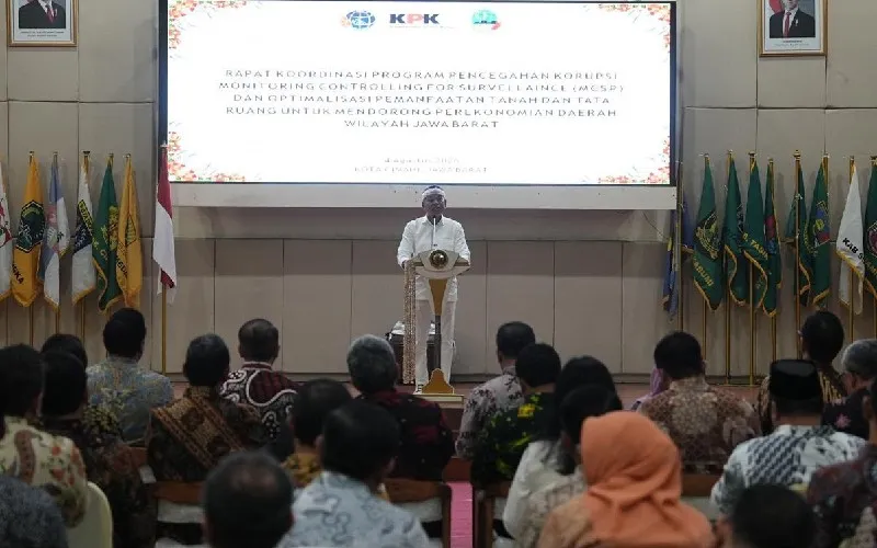 Bupati Subang Tandatangani Komitmen Pencegahan Korupsi dan Penguatan Tata Kelola Pertanahan di Jawa Barat
