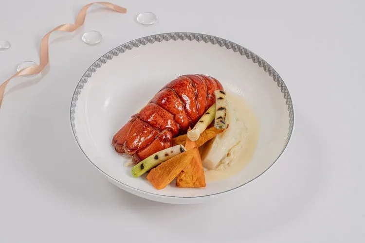 Singapore Airlines Hadirkan Lebih dari 100 Menu Baru