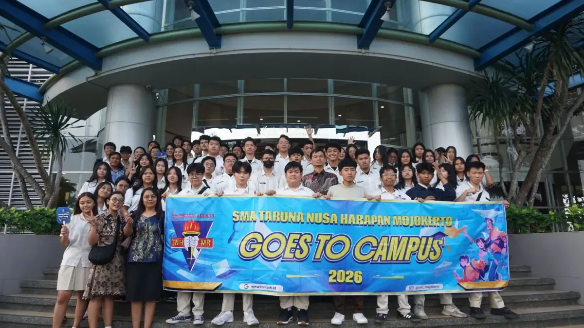 61 Siswa SMA Taruna Nusa Harapan Mojokerto Kunjungi Universitas Ma Chung