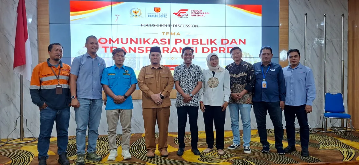 FDM Kutai Timur Gelar FGD Transparansi DPRD, DPRD Teken MoU dengan Universitas Bakrie