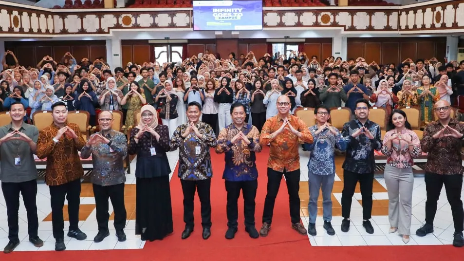 AFTECH Gelar Program Literasi Keuangan Digital untuk Mahasiswa Lewat Infinity di UNS Solo