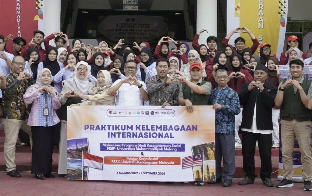 UMM dan UKM Malaysia Kolaborasi Praktikum Internasional, 40 Mahasiswa Diterjunkan Tangani Isu Kesejahteraan Sosial