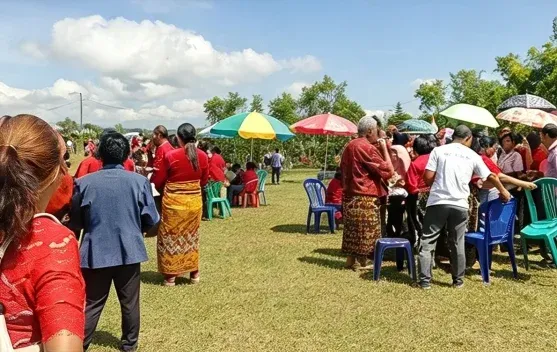Kuliner Lokal Warnai Perayaan di Paroki Karot-Ruteng, Umat Hidupi Spirit “Lima Roti dan Dua Ikan”