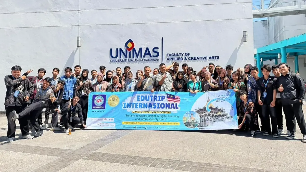 Mahasiswa Sistem Informasi UBSI Pontianak Pelajari Pengembangan Aplikasi Digital saat Edutrip ke FACA UNIMAS