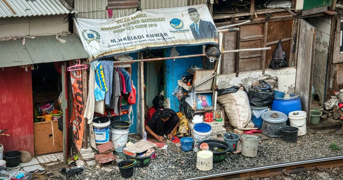 Survei: 37% Anak Muda Nilai Respons Pemerintah terhadap Isu Sosial Terlalu Lambat