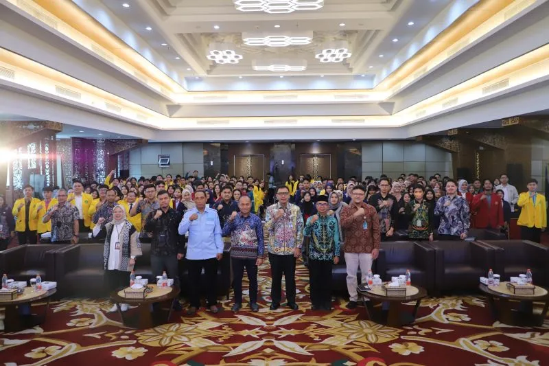 100 Mahasiswa UMPR Ikuti Kuliah Umum BI Kalteng untuk Perkuat Literasi Keuangan