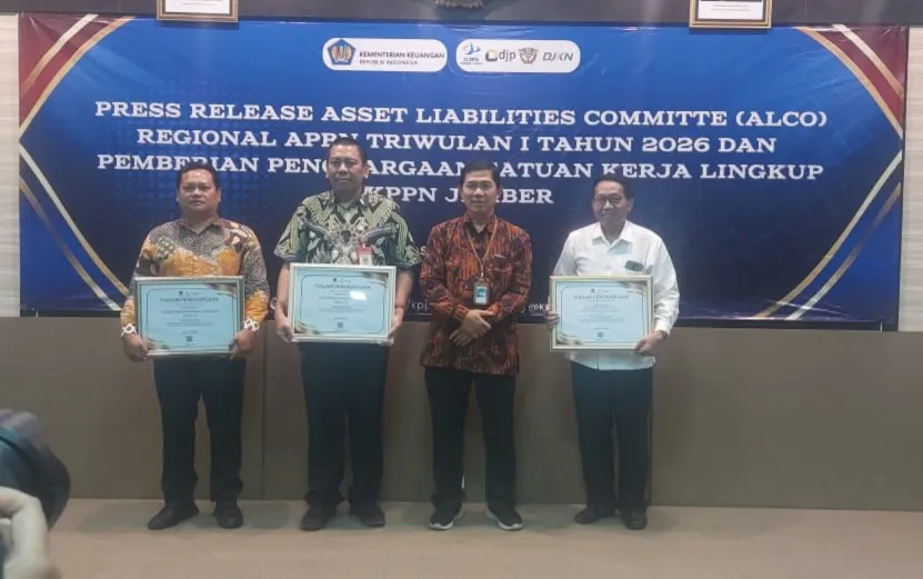 UIN KHAS Jember Raih Tiga Penghargaan Kinerja Keuangan dari KPPN Jember