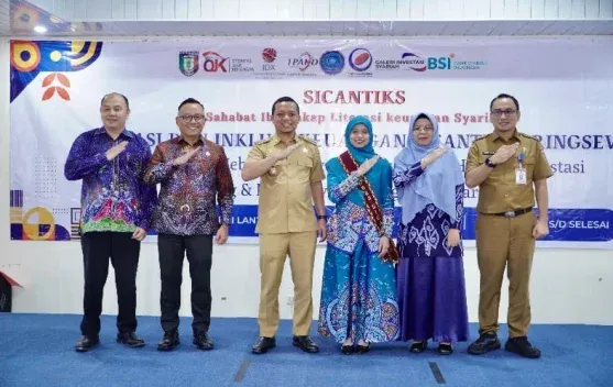 Bupati Pringsewu Buka Sosialisasi Literasi dan Inklusi Keuangan Syariah Sicantiks di UMPRI