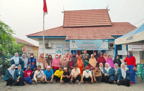 Mahasiswa Gizi Poltekkes Kemenkes dan PERSAGI Banjarmasin Gelar Pemeriksaan Gratis untuk Lansia di Mantuil