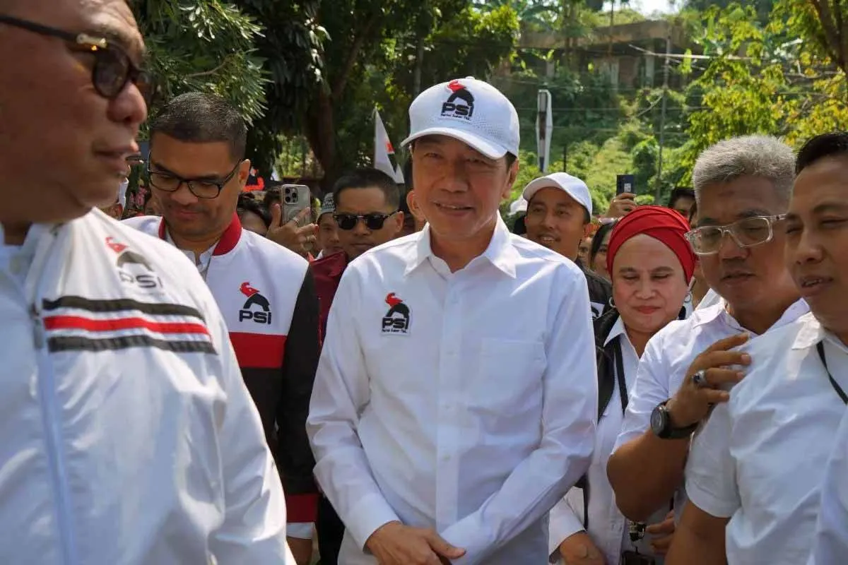 Ray Rangkuti Analisis Safari Politik Jokowi: Relasi dengan Prabowo Disebut Retak, Peluang Gibran Dinilai 30 Persen